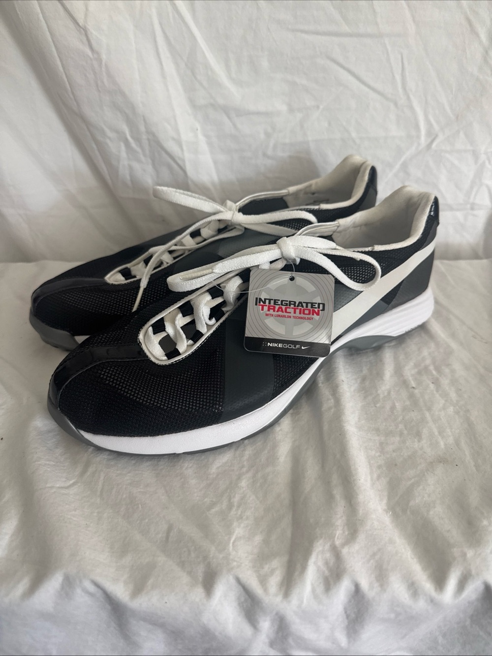 Nike Lunarlon Women’s Golf Shoe US7.5 With Integrated Cleats